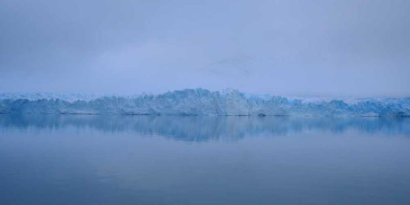 肥皂形状变得不规则，表面布满污渍