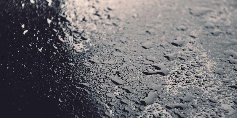 水滴在肝脏中的净化过程示意图